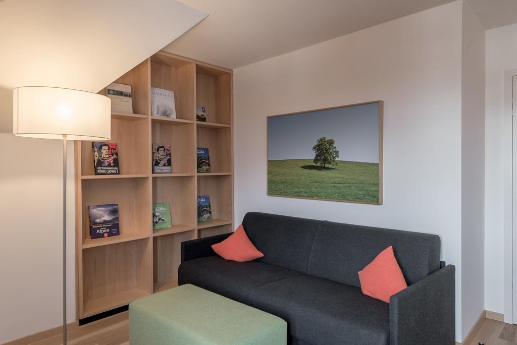 Alpenhotel Krone Пфронтен Экстерьер фото